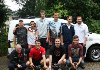 Fußballteam beim Reach Out Turnier